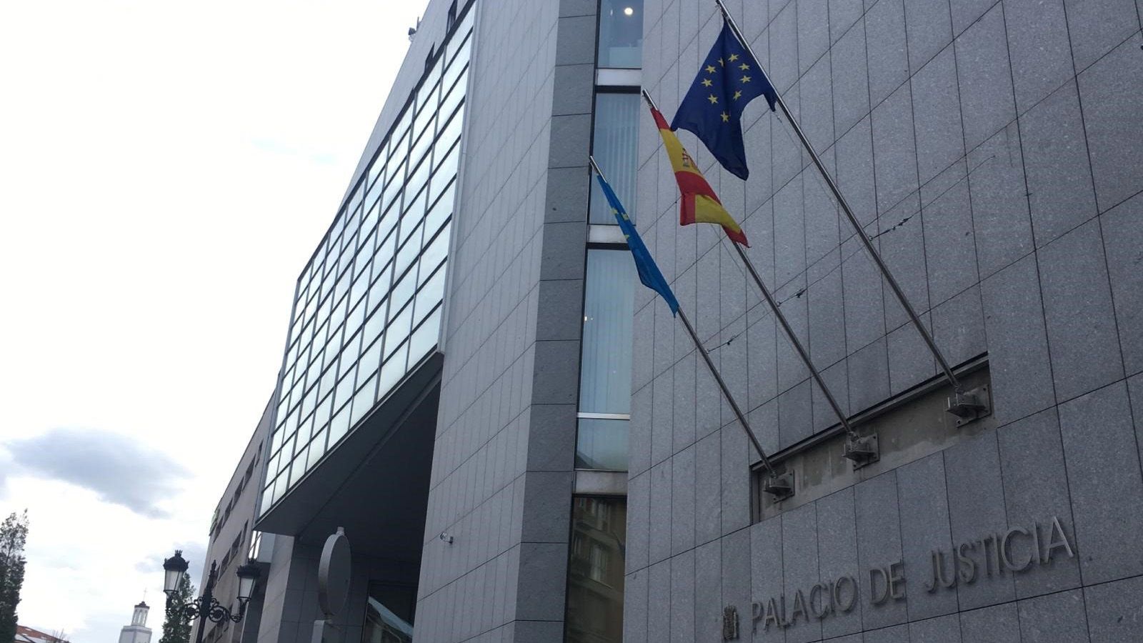 Juzgado en Oviedo y Audiencia Provincial