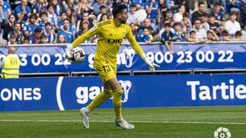 Tomeu Nadal, durante el Oviedo-Cartagena
