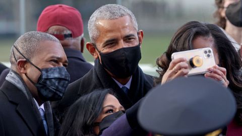 Llegada del expresidente Barack Obana y su mujer Michelle Obama