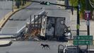 Vehculos calcinados tras los enfrentamientos entre fuerzas federales con grupos armados en la ciudad de Culiacn, en el estado de Sinaloa