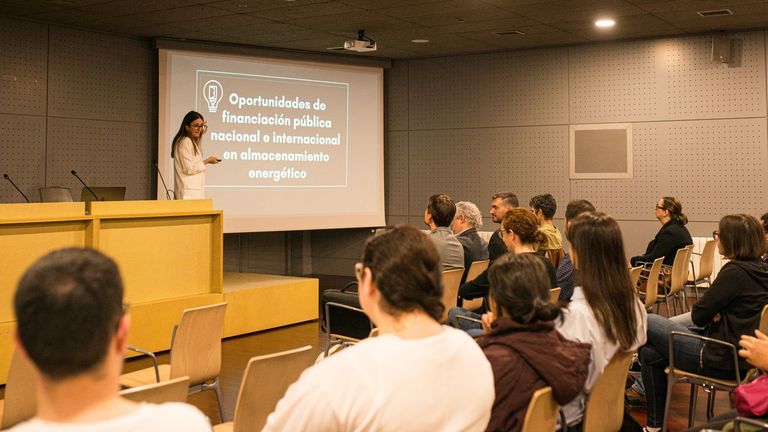 Galicia4Energy logró tejer en Vilagarcía una red de nuevos contactos entre investigadores, centros tecnológicos y empresas gallegas de la energía