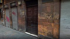 Local, ahora cerrado, que ocupaba �La Esperanzona�, en el Casco Antiguo de Oviedo