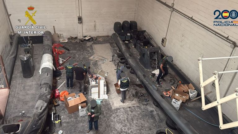 El clan de la papelera: el origen de la cocaína que movía la red desmantelada en Arousa se pierde en A Illa