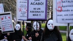 Imagen de archivo de una marcha en Pola de Siero, en Asturias, contra la violencia contra la mujer.