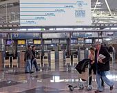 Oporto alcanz los seis millones de pasajeros en el 2011 y este verano cerrar ya con cinco millones. 