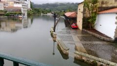 Imagen de archivo de inundaciones por la crecida del río Mendo en la zona del Paseo da Tolerancia de Betanzos