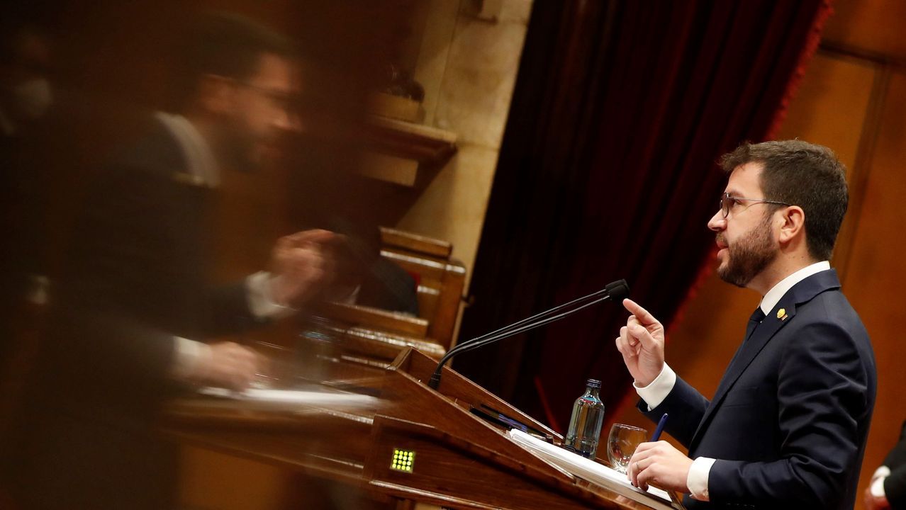 El número borrado que impide a Aymen, de 13 años, volver con su madre.Imagen de archivo de un cementerio en un Día de Difuntos