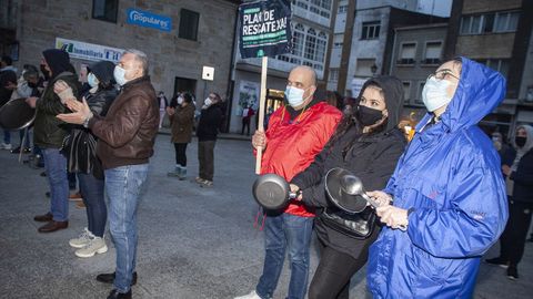 Hosteleros de Rianxo y Boiro se manifestaron en la localidad rianxeira