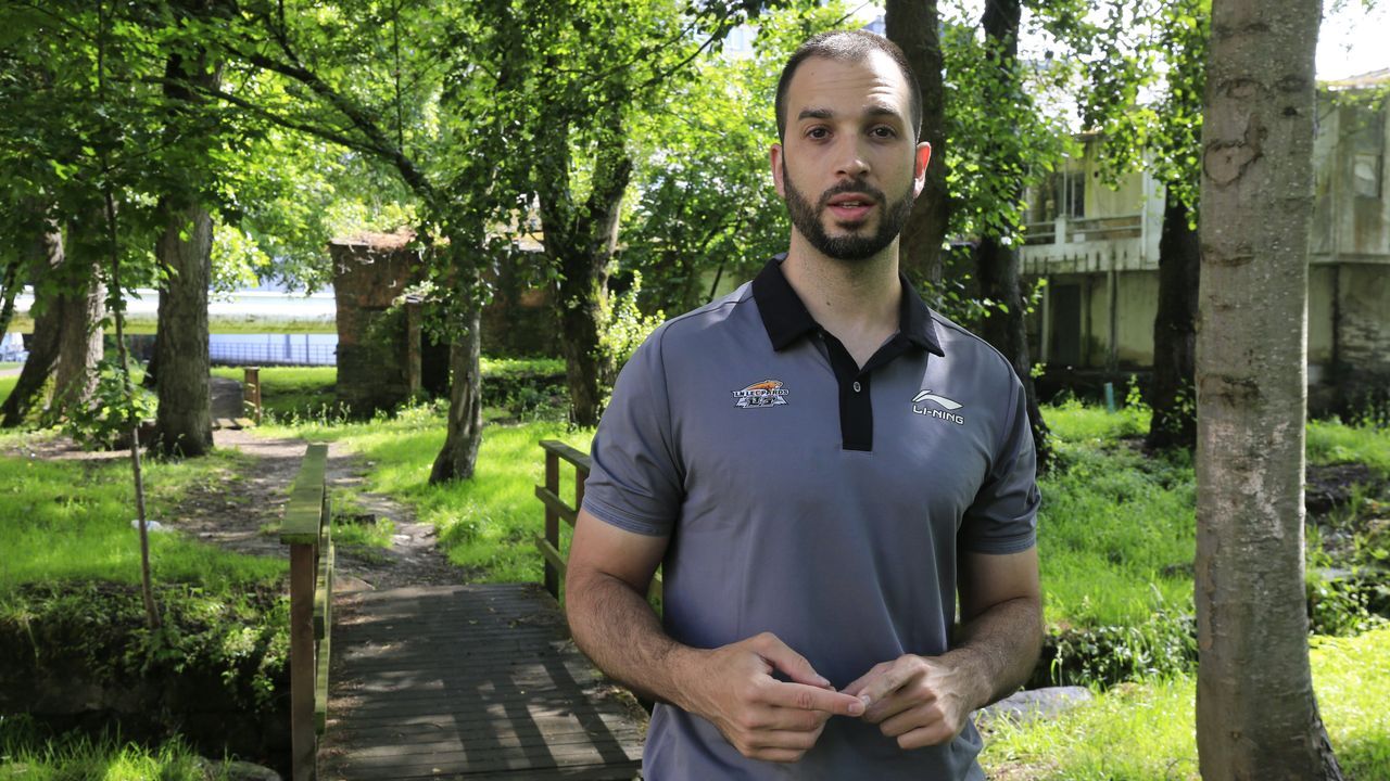 Jaime Capell est estos das en Sarria mientras no vuelve a empezar la temporada