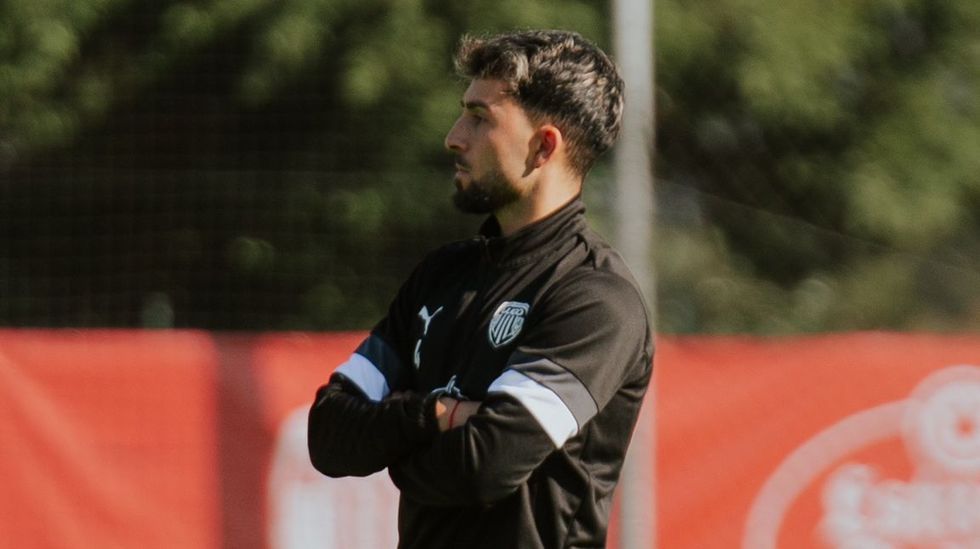De izquierda a derecha, Nicolás Vázquez, secretario xeral; Antonio Macho, colegiado distinguido; María Gandoy, directora de Proyectos de Votorantim Cimentos España y Manuel Rodríguez, decano del Colegio Oficial de Químicos de Galicia.