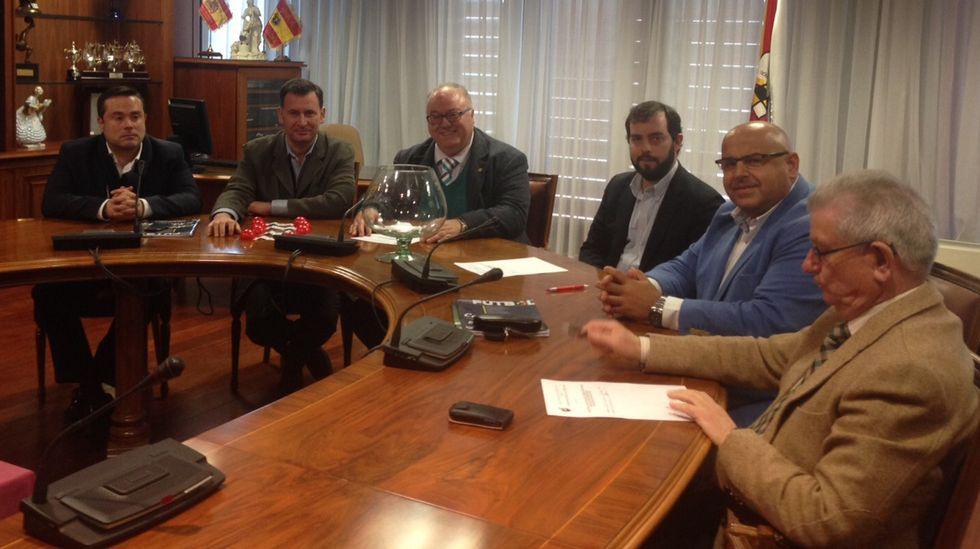 Derrumbe en el talud de terreno arcilloso de A �spera, ocurrido a finales del 2010