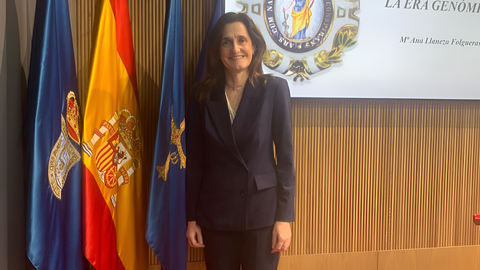 La cirujana del HUCA, Ana Llaneza