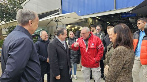 El PSOE ourensano recibió la visita de Abel Caballero.