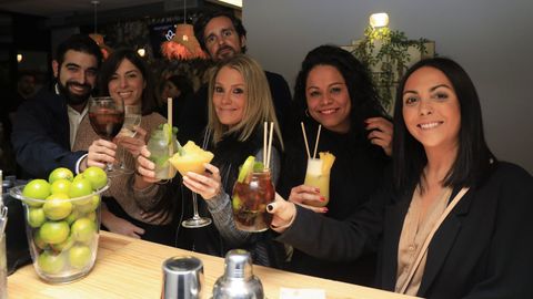 Flor de Toxo.El bar en el centro histórico de Santiago que atrae a turistas, funcionarios y abogados por igual.