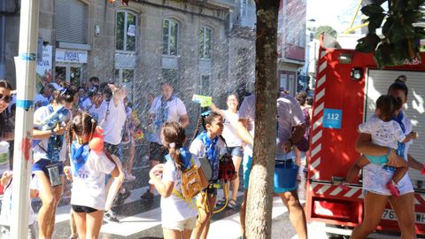 ¡A Pobra se empapó con los San Juerguines!