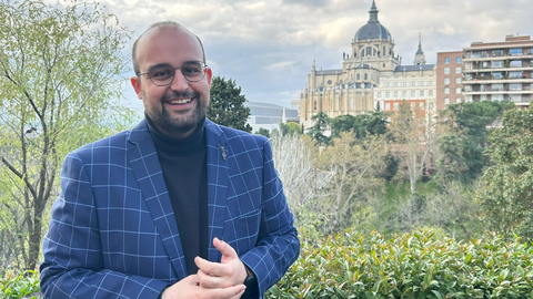 V&iacute;ctor Ballesteros, profesor de filosof&iacute;a