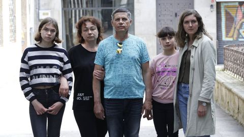 Valeriia, Lidumila, Yurii y Anastasia llegaron el sábado a A Coruña, en donde vive Lisa