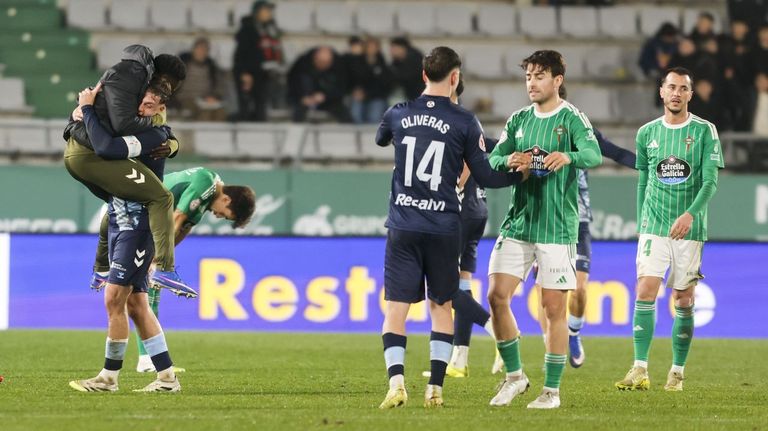 El Racing de Ferrol cae a la novena posición en la clasificación de Primera Federación