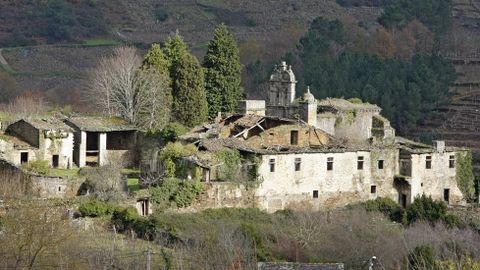 Piden incluir, entre otros, el mosteiro de San Paio de Abeleda, en A Teixeira