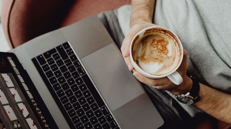 El Supremo avala acuerdos individuales de teletrabajo y niega que vulneren libertad sindical