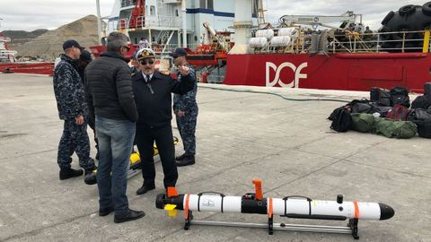 La Armada de EStados Unidos tambin est participando en las labores de bsqueda del submarino desaparecido. 