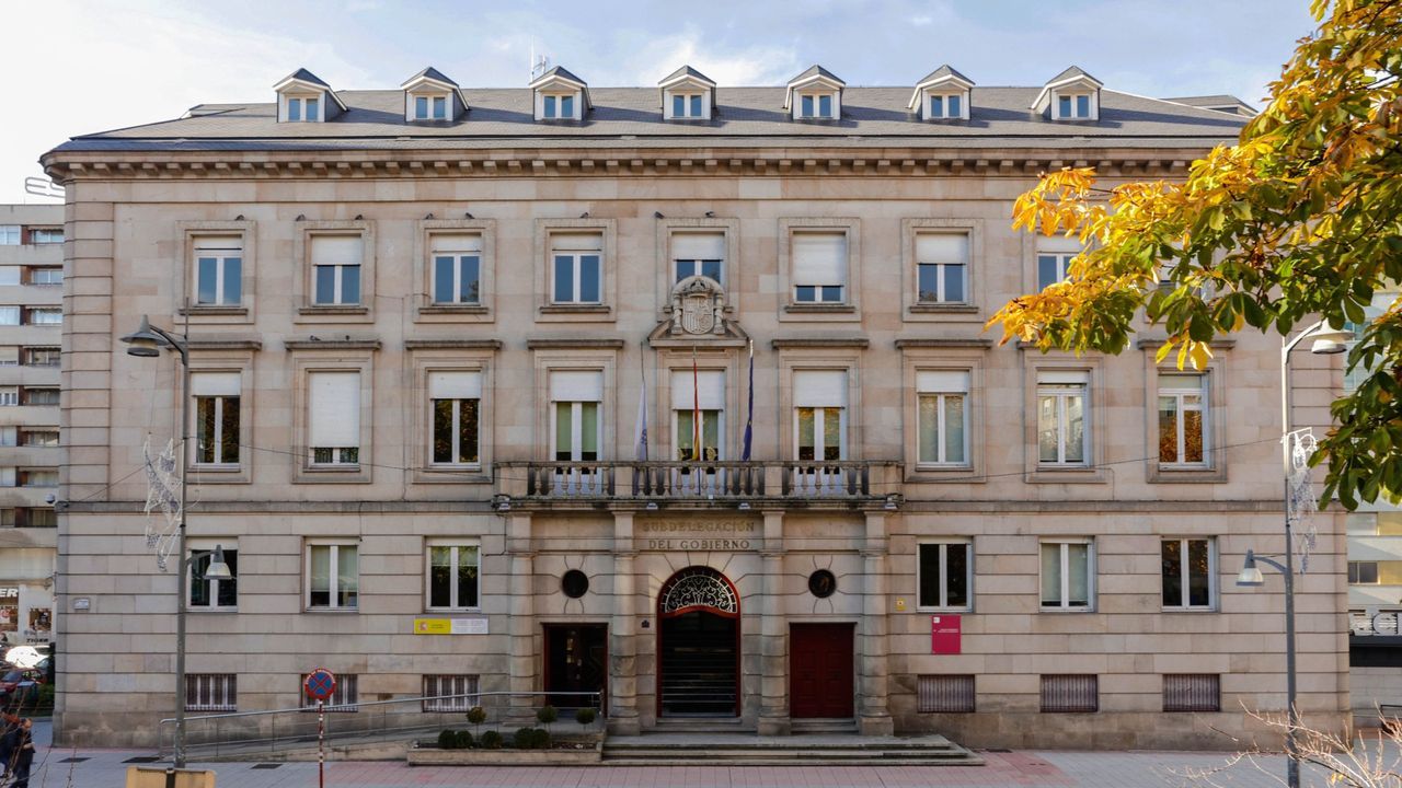 Así se disfruta del Ribadeo Indiano.Manifestación en favor del voto de los emigrantes en Buenos Aires