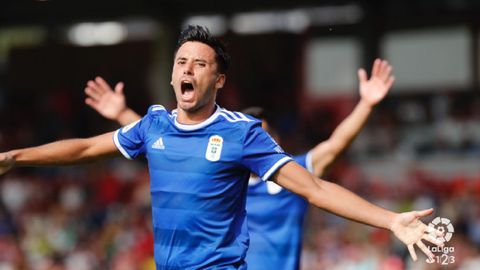 Javi Muoz celebra su gol al Lugo