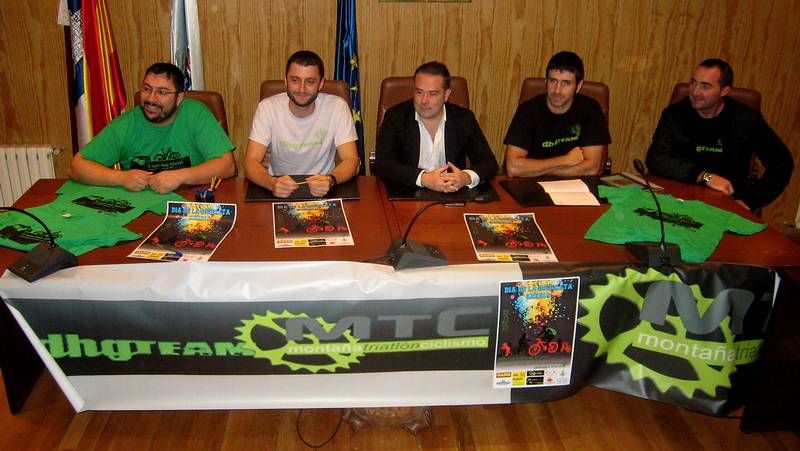Presentaci�n del dia de la bicicleta de sarria