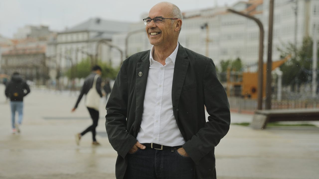 10 minutos con Ins Rey.Mariano Rajoy, de campaa en Pontevedra con el candidato del PP, Rafa Domnguez