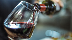 Beber incluso peque�as cantidades de alcohol tiene consecuencias negativas para la salud.