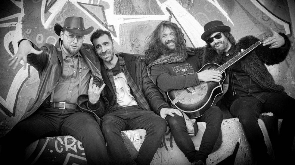 El grupo Feral Booty inaugura el Festiblas en el Clavi.