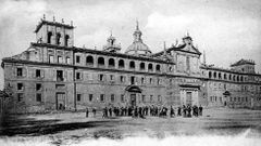 La explanada del Colegio del Cardenal en 1910, el ao del intento de segregacin de Lugo