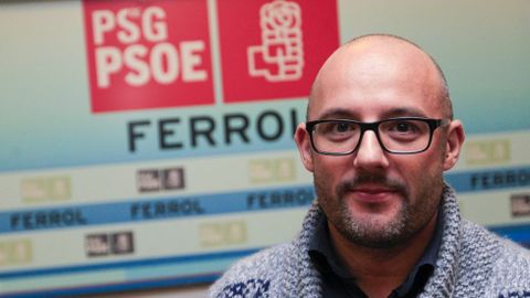 Bruno Daz
PSOE
Licenciado en Ciencias Econmicas y economista. Profesor universitario. 38 aos