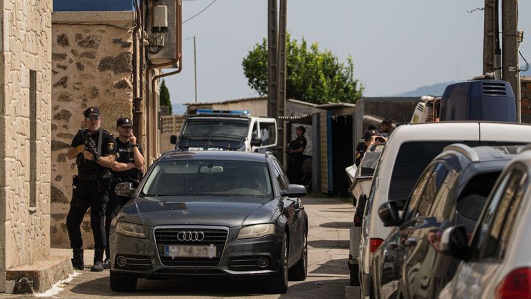 Una operación antidroga se salda con la incautación de 1.500 kilos de cocaína y cuatro detenidos en A Pobra