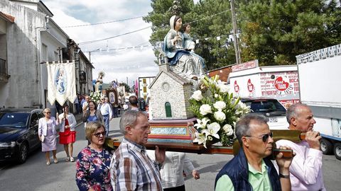Fiestas en San Roquio misa y procesin en honor a San Miguel
