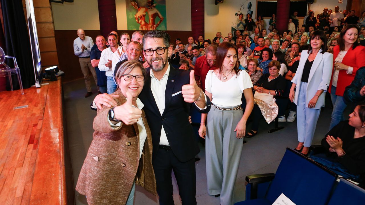 Miguel Lorenzo, durante la inauguracin de la sede de la campaa en Juan Flrez