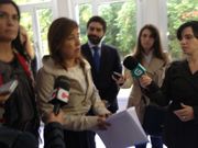 Beatriz Mato y Paula Prado visitan el Centro Integral de Recuperaci�n Da Muller, que abrir� en el 2013
