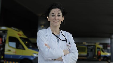 Sara Martínez Breijo, uróloga del Chuac
