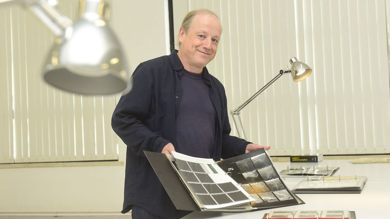 Ibon Aranberri, escultor y fotógrafo: «En Galicia es difícil trazar los límites entre lo rural y lo urbano»