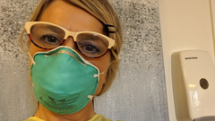Carmen Blanco, una llanisca que trabaja desde hace m�s de 20 a�os como enfermera en Los �ngeles, California