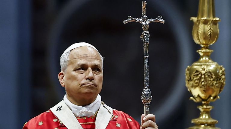 El papa León XIV publica este lunes su primera encíclica, que aborda el impacto de la inteligencia artificial