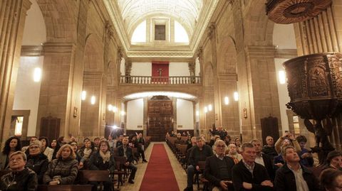 La iglesia de la Compaa (Monforte) estren a finales de marzo una iluminacin interior nueva que cost 95.000 euros