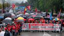 Cientos de personas participan en la manifestacin del 1 de mayo convocada en Mieres en una imagen de archivo