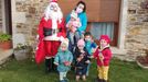 Papá Noel y el Paje Real visitaron a escolares de Frades