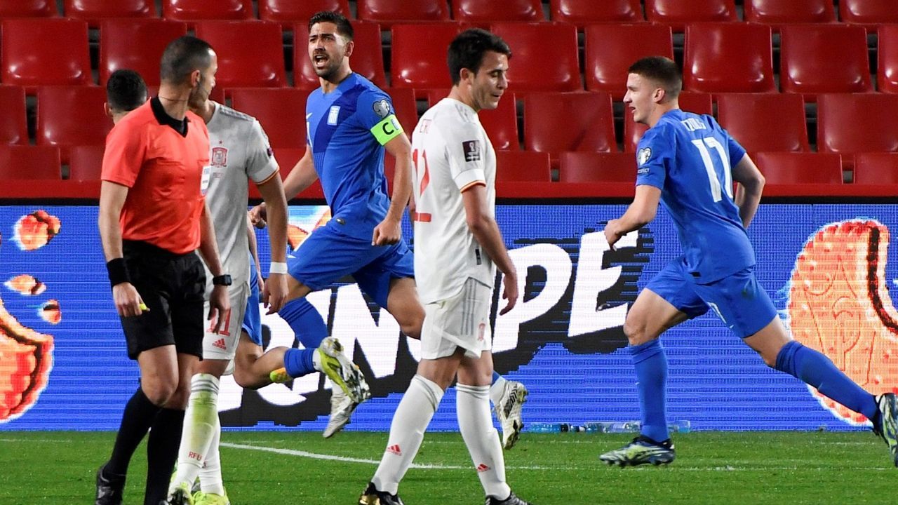 Rato sobre los papeles de B&aacute;rcenas: &laquo;Desconozco esas anotaciones, su origen... no tienen nada que ver conmigo&raquo;.Dos ni&ntilde;os migrantes hondure&ntilde;os descansan despu&eacute;s de cruzar el R&iacute;o Grande, en M&eacute;xico