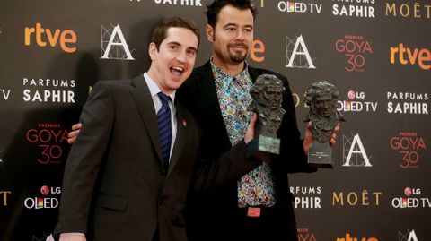  Lluis Rivera y Lluis Castells reciben el Goya a los mejores efectos especiales por «Anacleto, agente secreto»