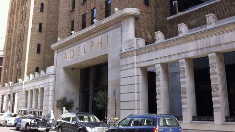 Edificio Adelphi, Londres, (Reino Unido). 617 milones. Hasta la de Seattle había sido su mayor operación inmobiliaria.