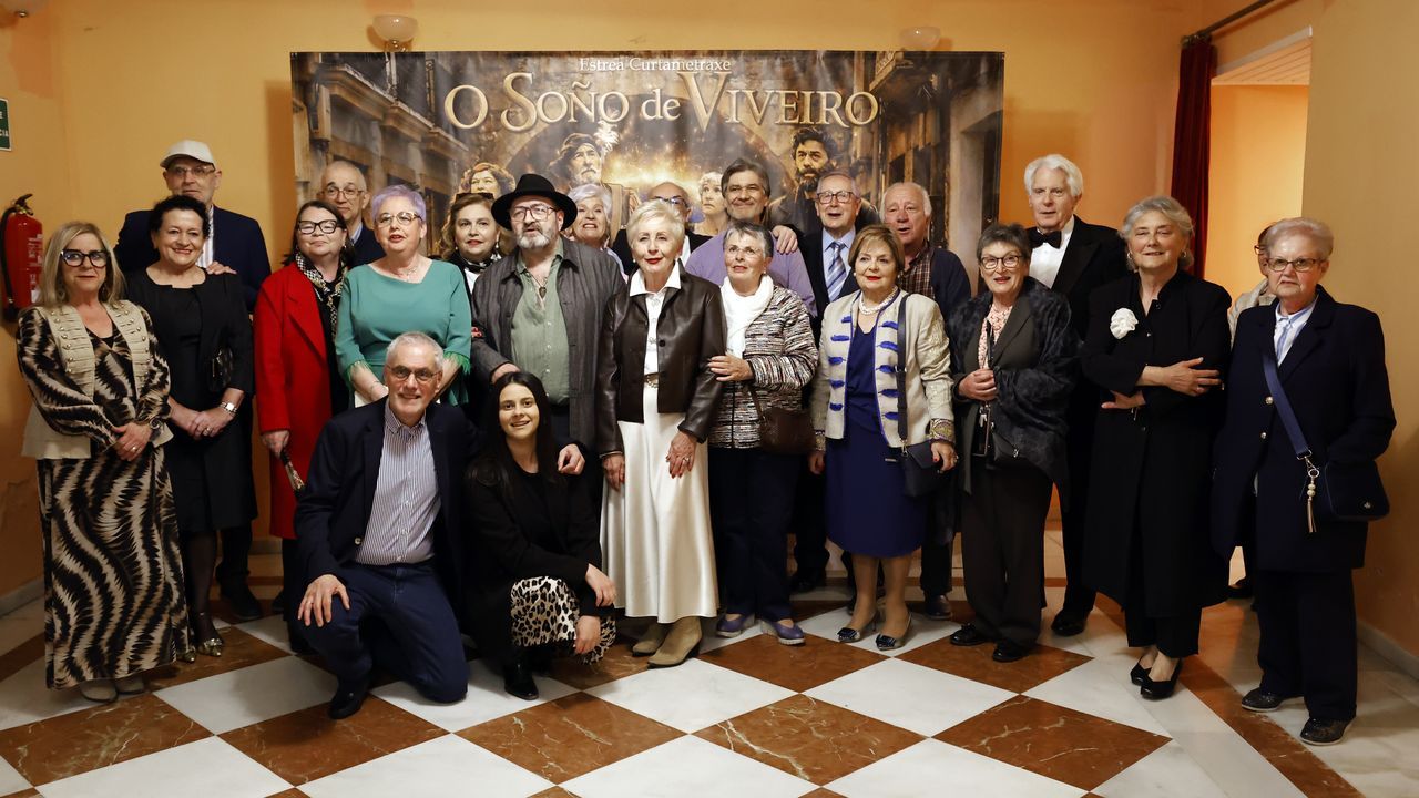 El estreno del corto O So�o de Viveiro llen� el teatro Pastor D�az.La actriz brit�nica Rebecca Hall, en �The End of It�, largometraje de debut de Maria Mart�nez Bayona. 