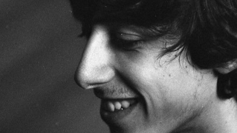 Fallece a los 24 años el actor y músico ferrolano Siro Ouro, conocido como Gold Sirope