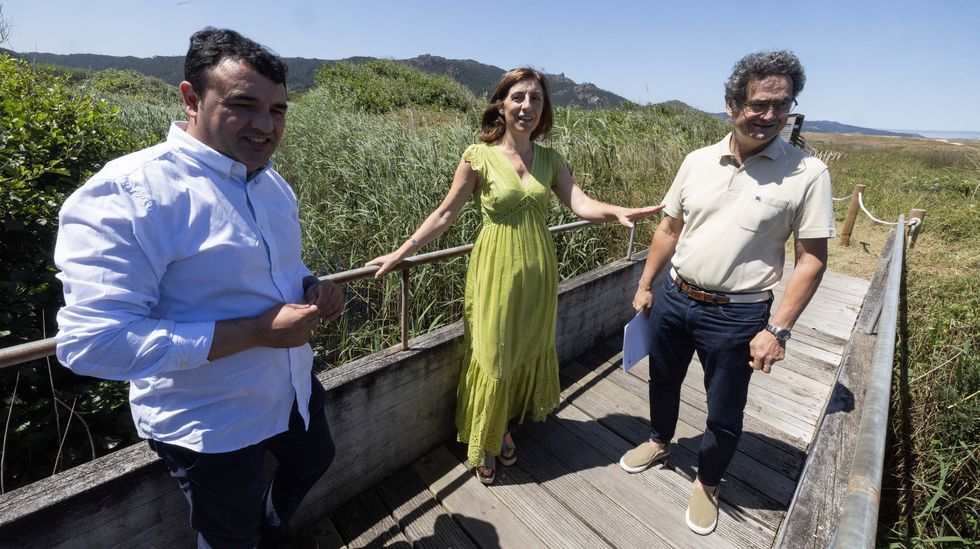 El alcalde y la conselleira, en Traba